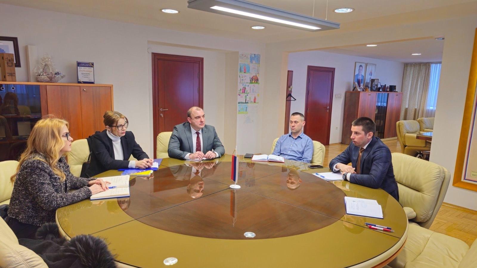  MEETING OF REPRESENTATIVES OF THE COMPETITION COUNCIL OF BOSNIA AND HERZEGOVINA AND THE MINISTRY OF TRADE AND TOURISM IN THE GOVERNMENT OF THE REPUBLIC OF SRPSKA AND THE REPUBLIC INSTITUTE FOR STATISTICS OF THE REPUBLIC OF SRPSKA